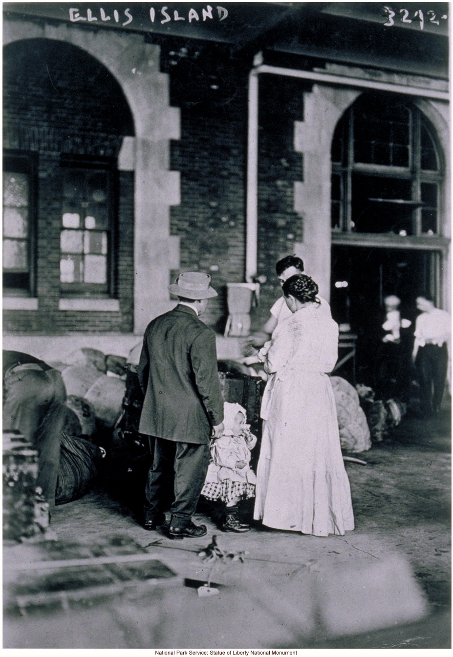 Immigrant family at Ellis Island