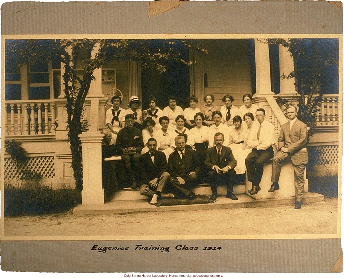 Eugenics Record Office, Field Worker Training Class of 1914 (Davenport and Laughlin seated 3rd and 5th in front row)