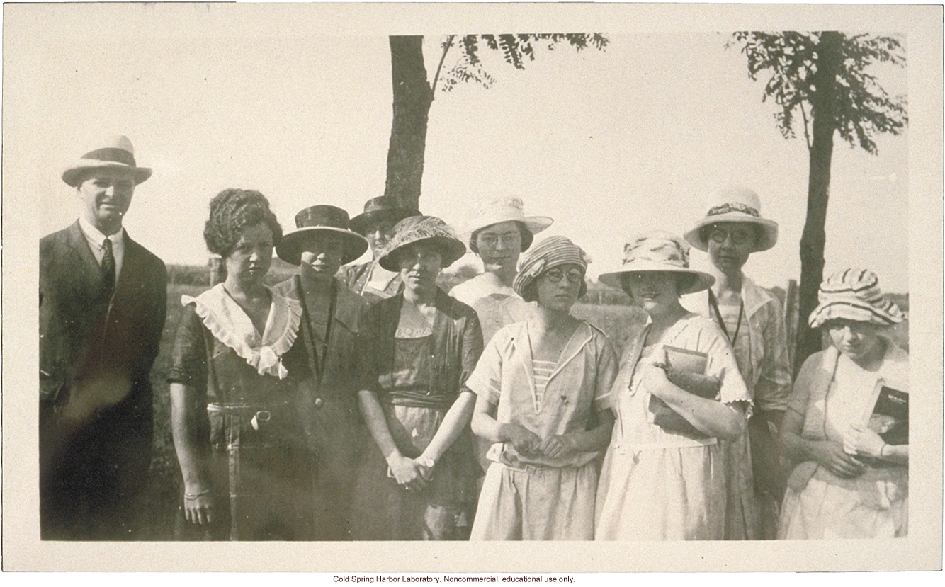 Eugenics Record Office, Field Worker Training Class of 1921 (Laughlin on far left)