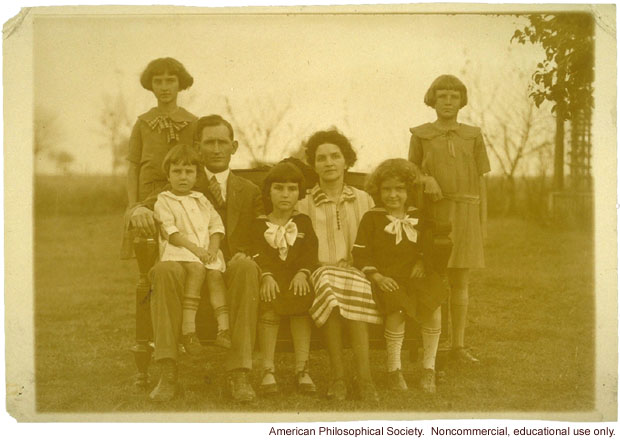 &quote;Large family&quote; winner, Fitter Families Contest, Texas State Fair (1925)