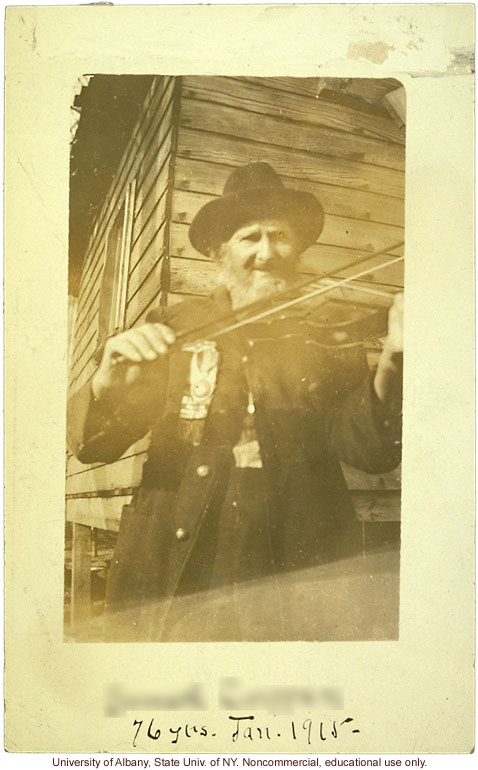 Civil War veteran, field work for <i>The Jukes in 1915</i>, Arthur Estabrook photo post card from Ulster County, New York