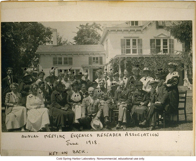 Eugenics Record Office, Annual Meeting of the Eugenics Research Association, 1918 (Laughlin in front, Stewart House in background)